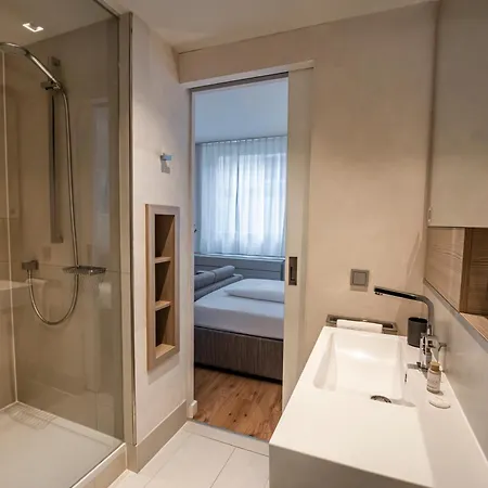 Lejlighedshotel Brera Serviced Frankfurt Oper 4*