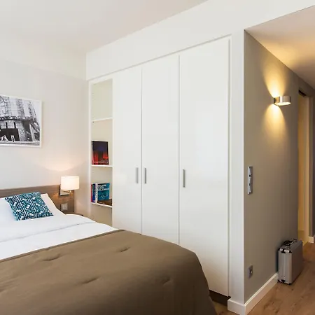Brera Serviced Frankfurt Oper 아파트호텔 4*