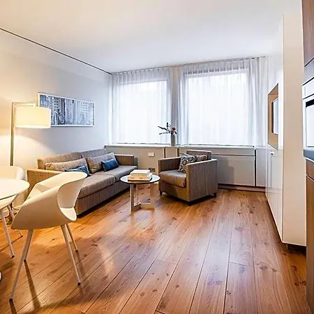 アパートホテル Brera Serviced Frankfurt Oper フランクフルト